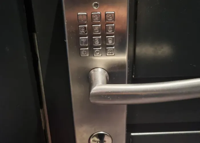 Rukavalley Unique47 In - Out *